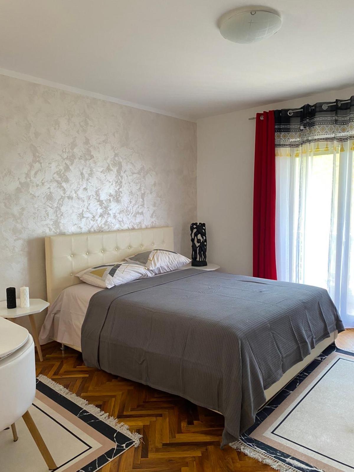 Guest House Cvoro Херцег-Нови Номер фото